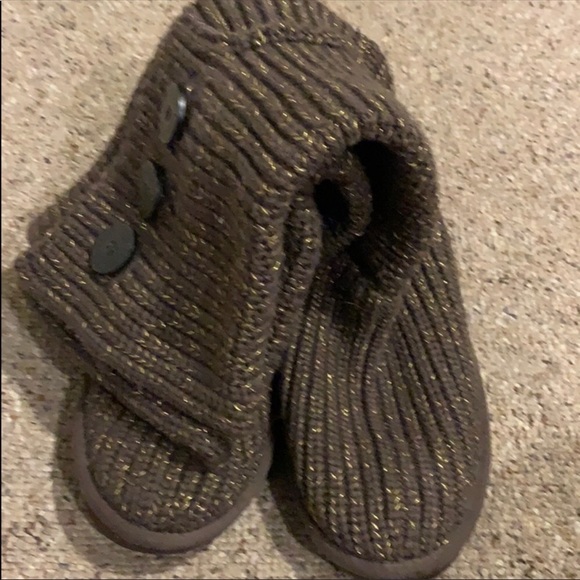 Authentic UGG boots - Picture 4 of 8